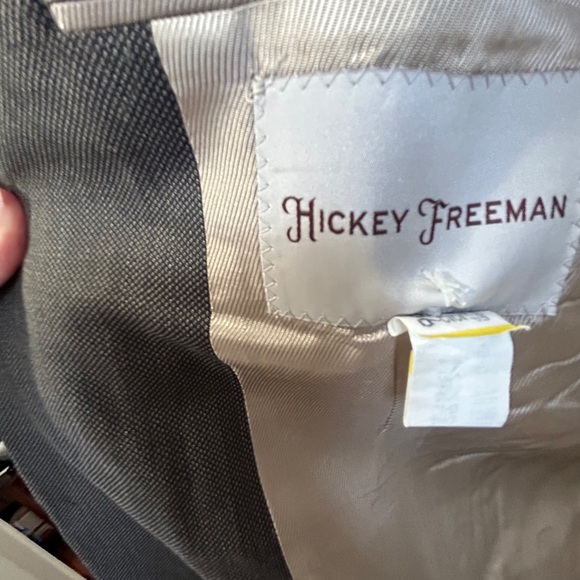 Hickey Freeman Worsted Wool Suit - Picture 6 of 9